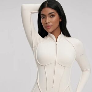 ❤️‍🔥BetterMe Cream Long Sleeve Zip-Up Bodysuit